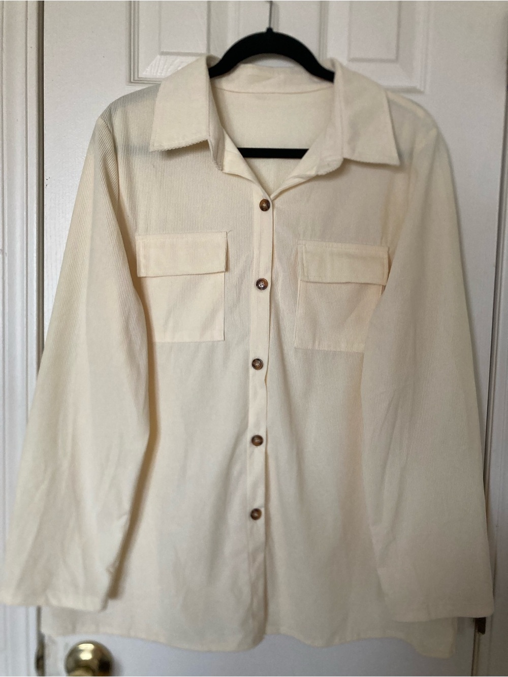 Men's Cream Button-Front Shirt Jacket